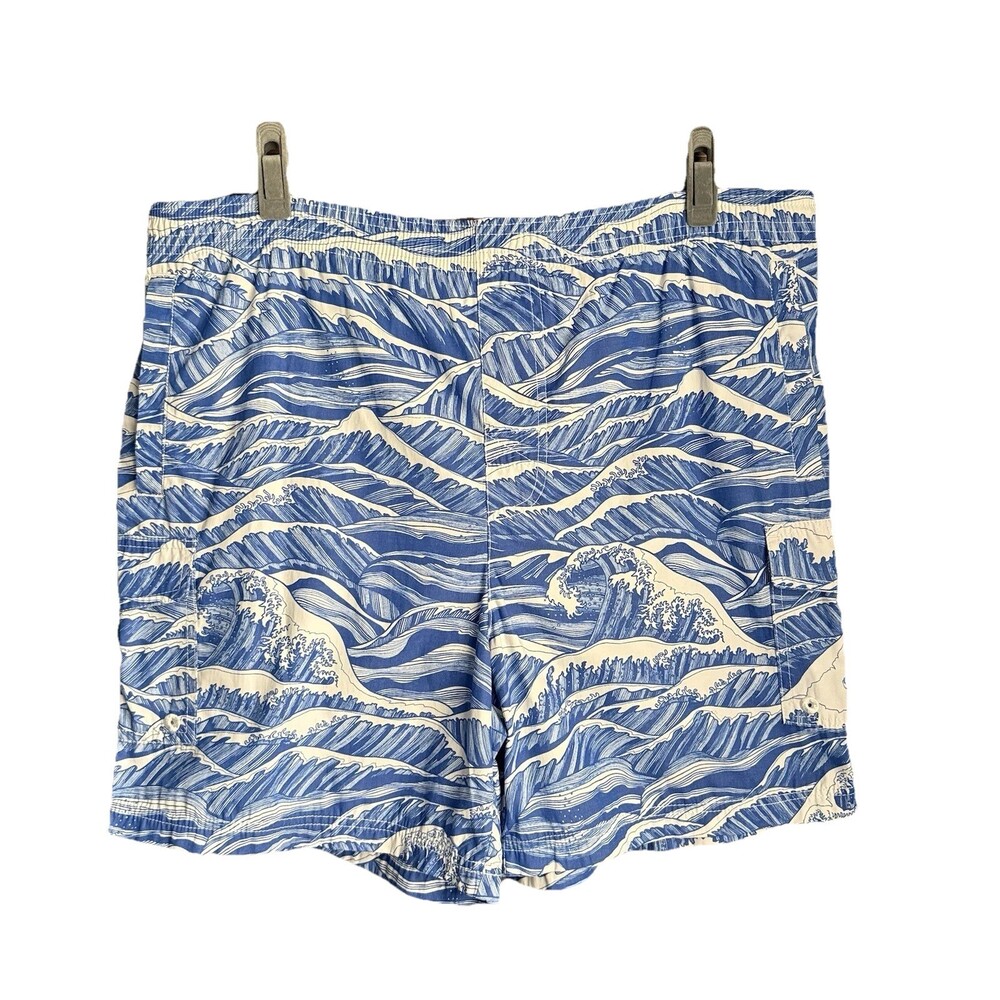 Tori Richard Men's Wave Print Swim Shorts Size Medium Blue White 6” Inseam Surf